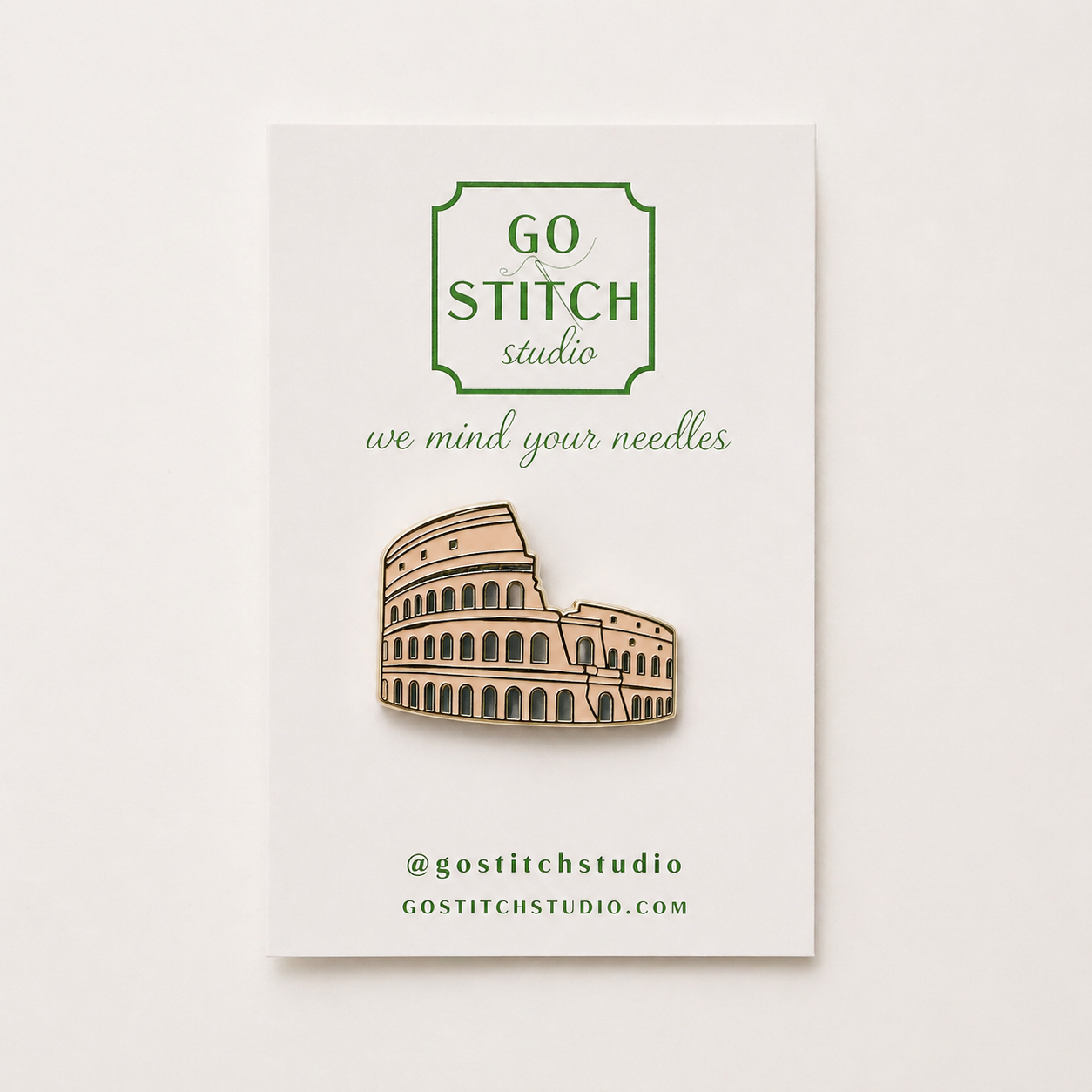 Colosseum Needle Minder Magnet