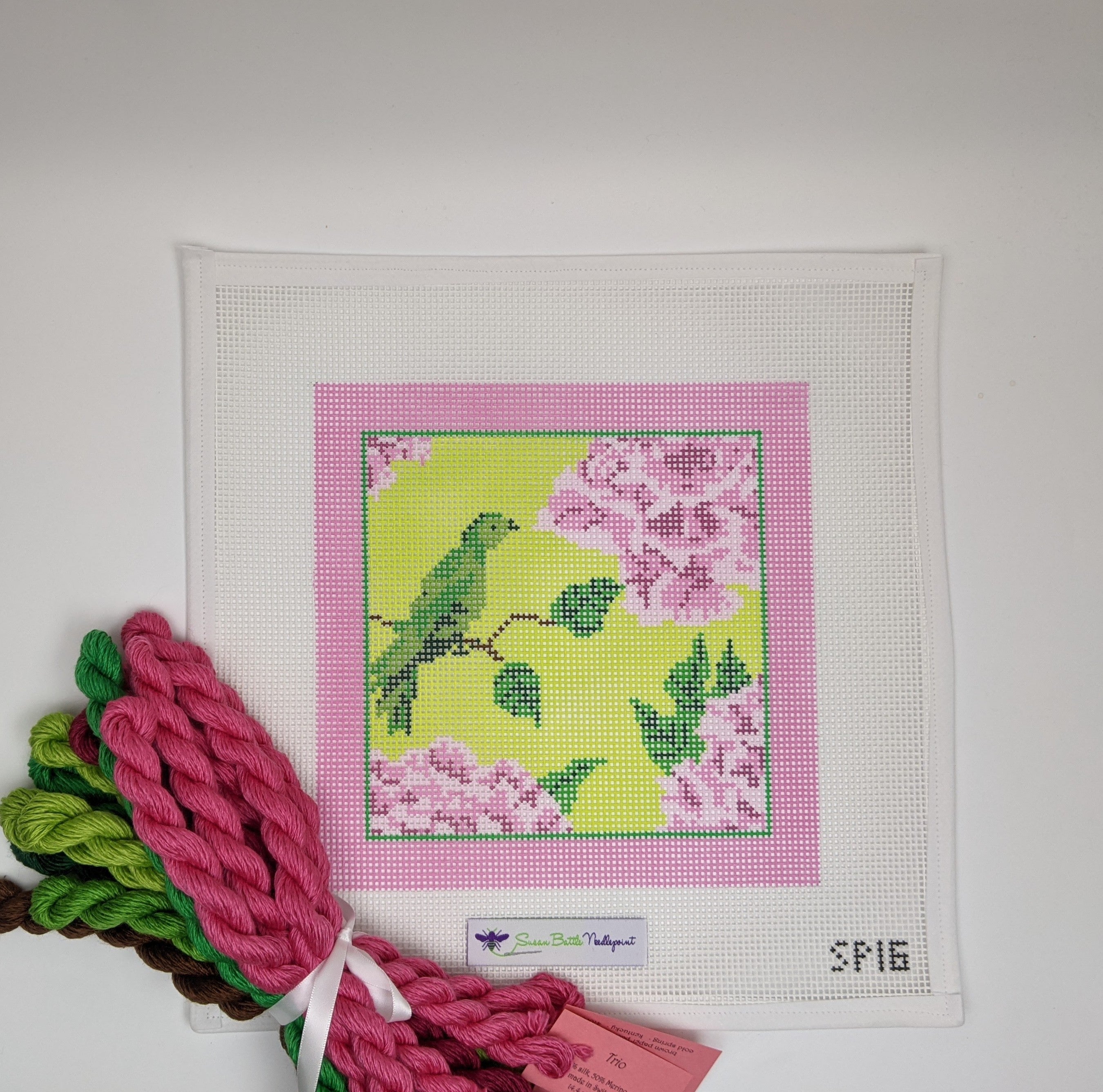 Bird w. Peonies (10 mesh) CANVAS & FIBERS KIT