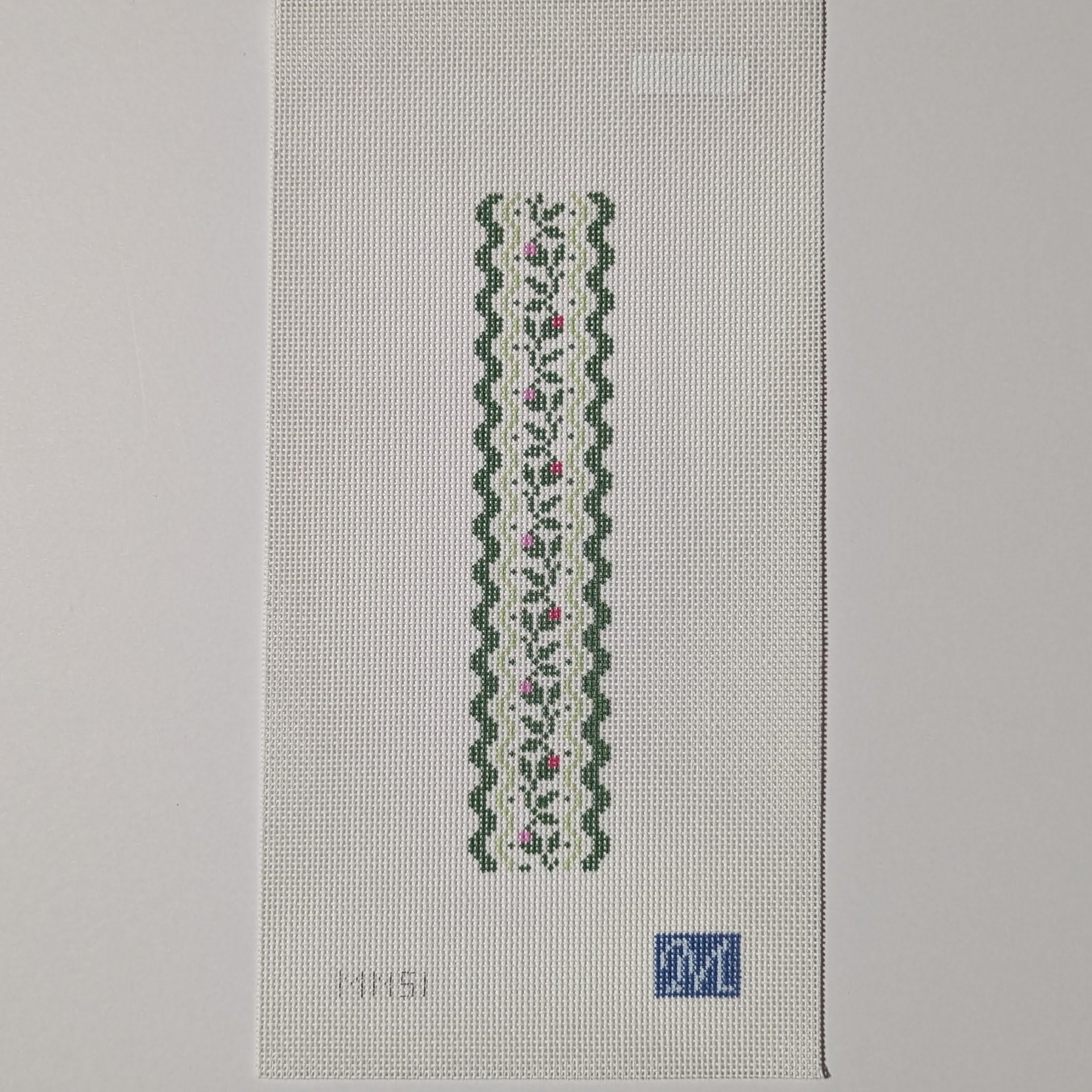 Scalloped Buds Key Fob