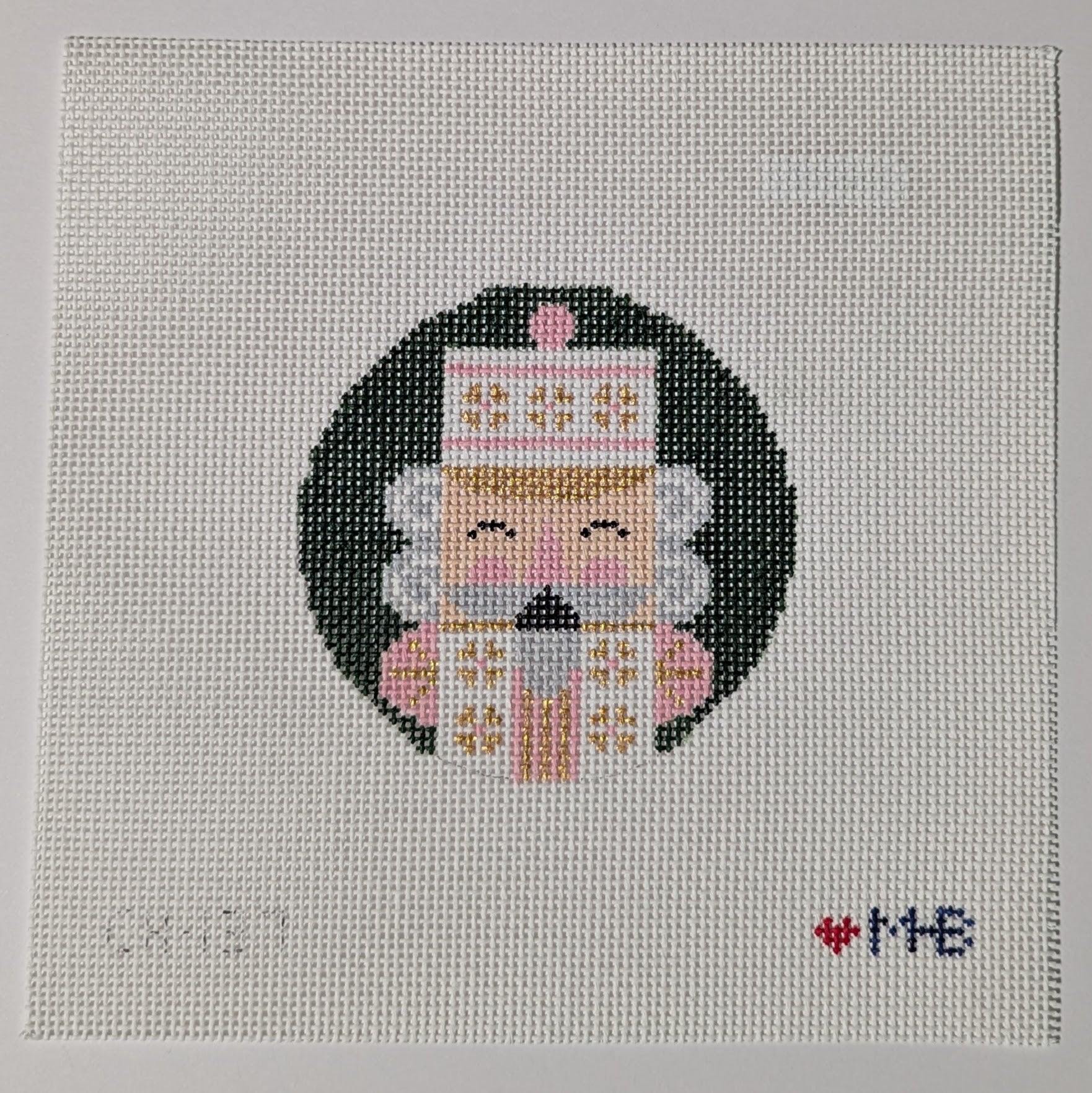 Nutcracker Elliot round