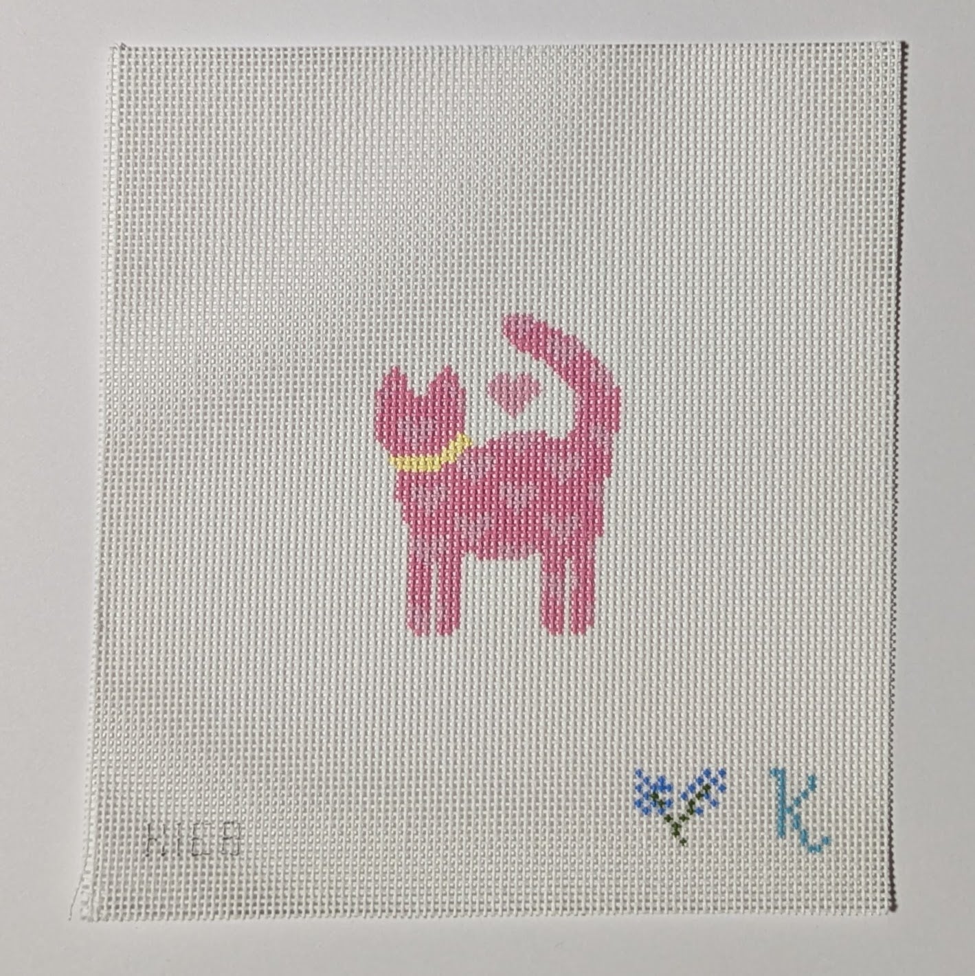 Pink Cat w. Hearts