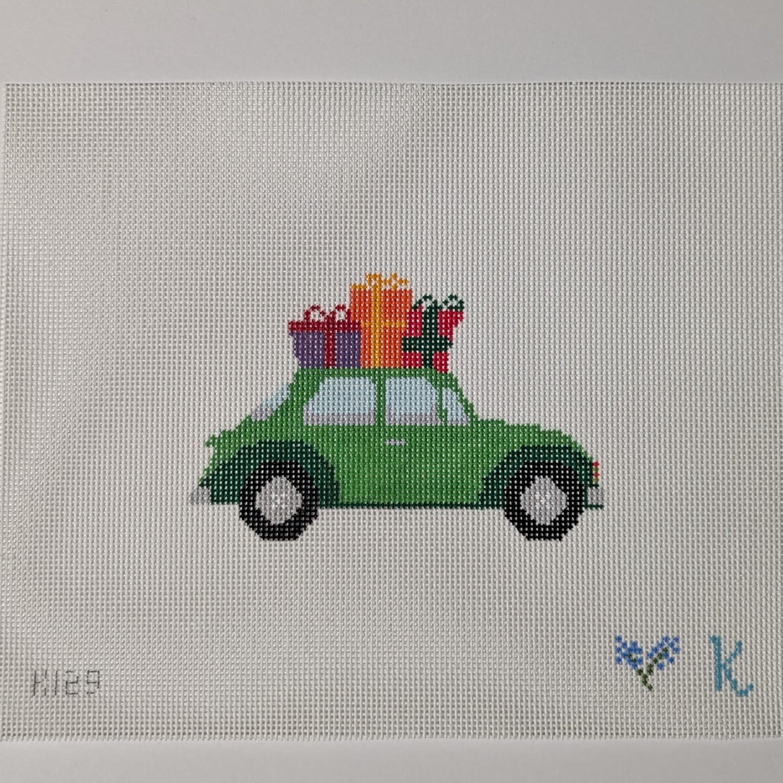 Green Bug Car w. Presents