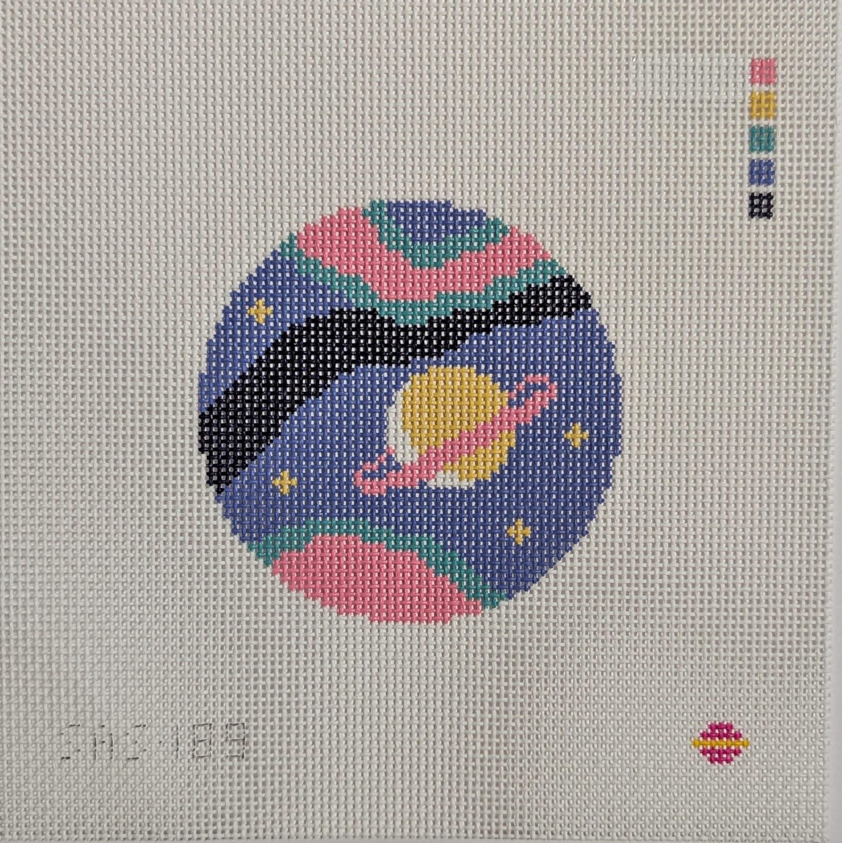 Starbound Saturn round