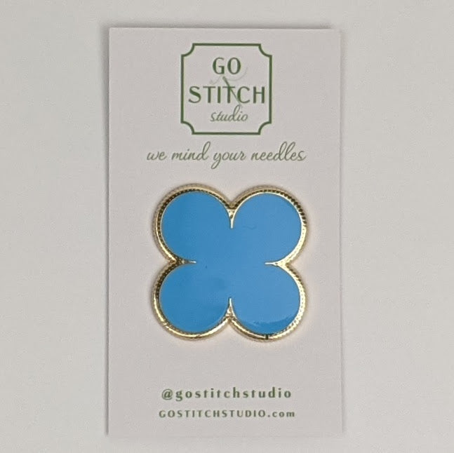Empire Turquoise Clover Needle Minder Magnet