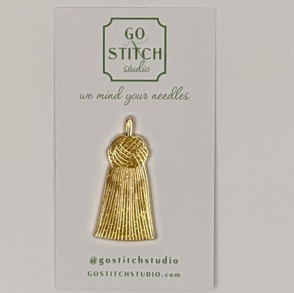 Gold Glitter French Knot Tassel Needle Minder Magnet