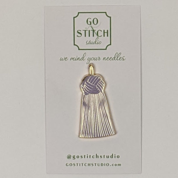 Lavender French Knot Tassel Needle Minder Magnet