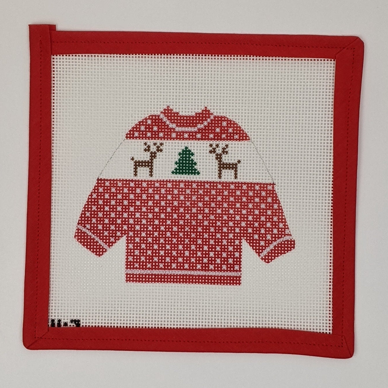 Pullover Sweater - Reindeer & Tree