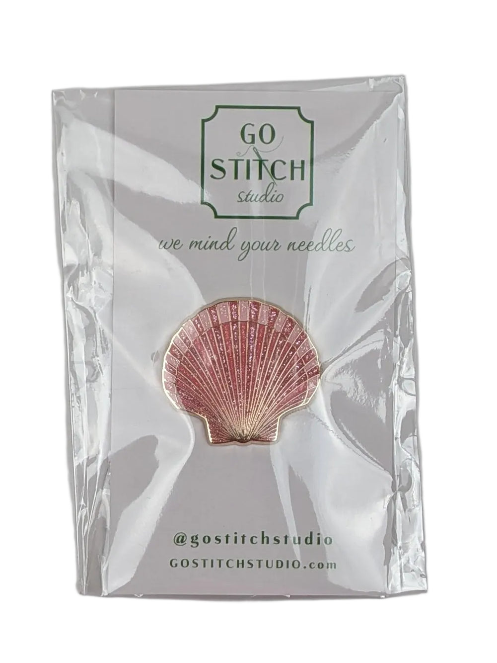 Pink Glitter Scallop Shell Needle Minder Magnet