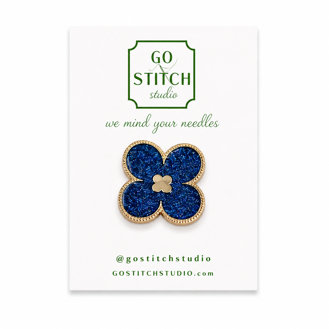 Lapis Lazuli Glitter Clover Needle Minder Magnet