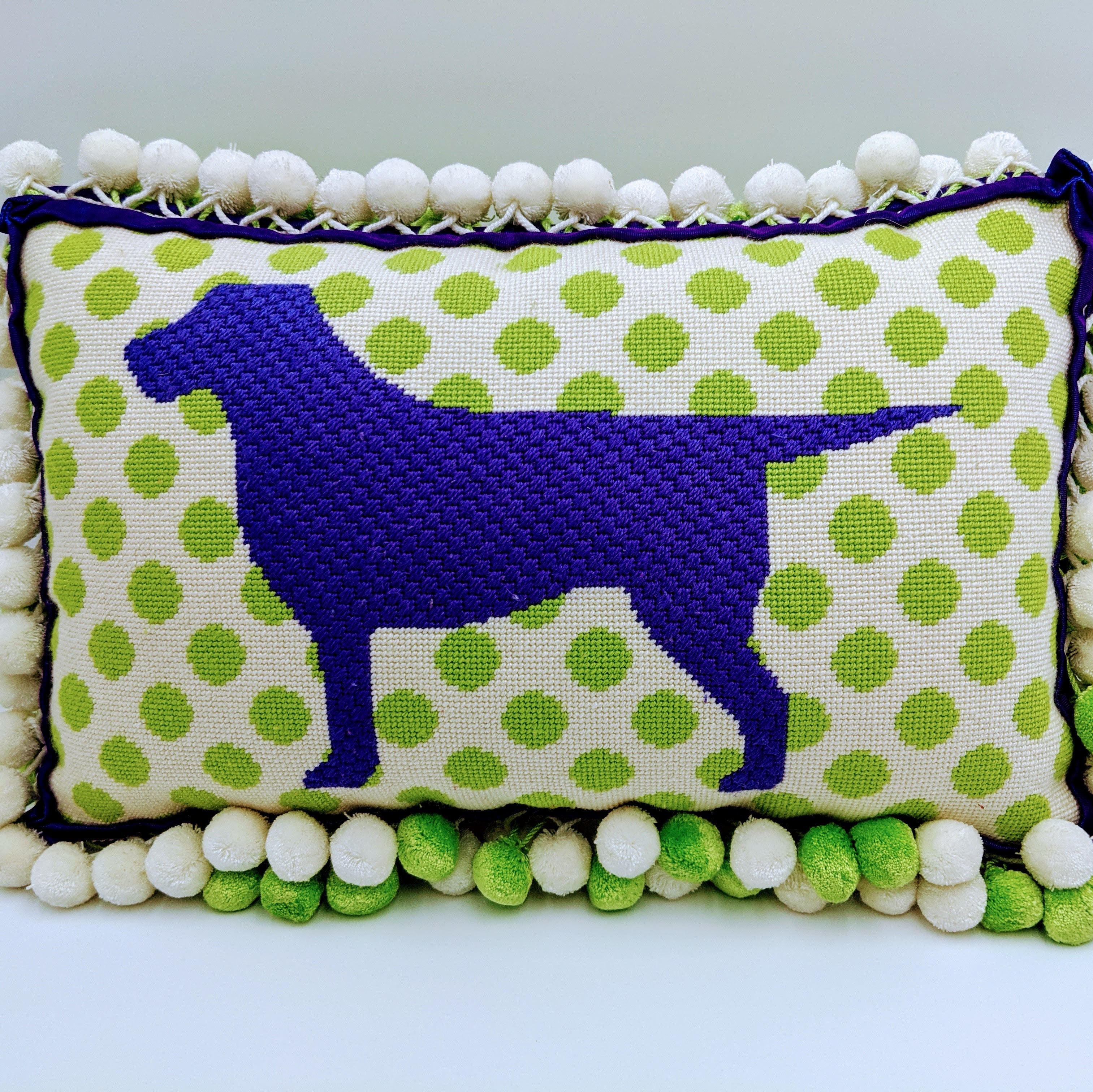 Mod Labrador Pillow Canvas on 13 Mesh