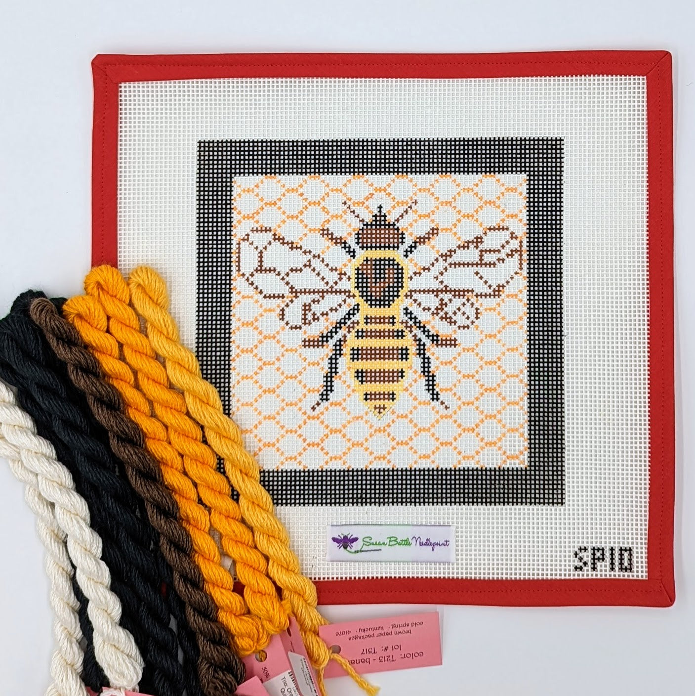 Bee on Honeycomb (on 10 mesh) WITH FIBERS